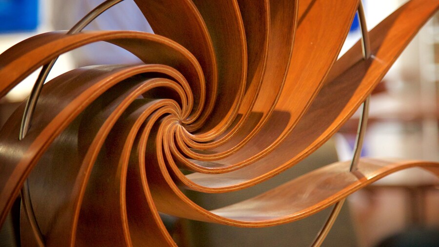 Boranup featuring interior views