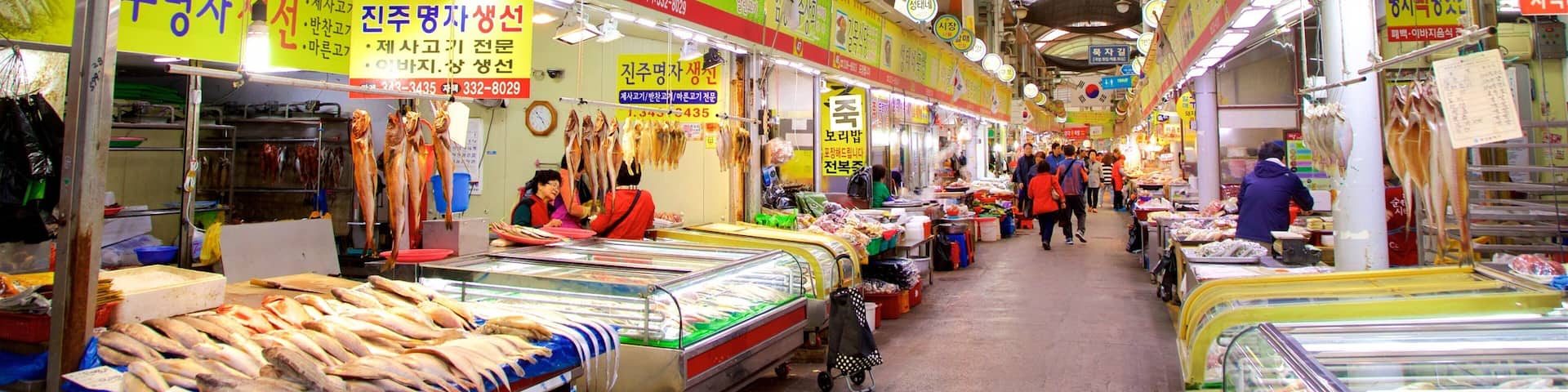 Pusan mettant en vedette marchés, nourriture et vues intérieures