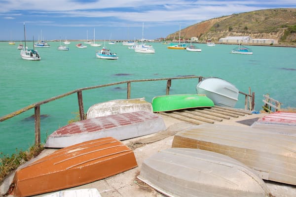 オマルー どの含み 湾岸あるいはハーバー, セーリング と ボート