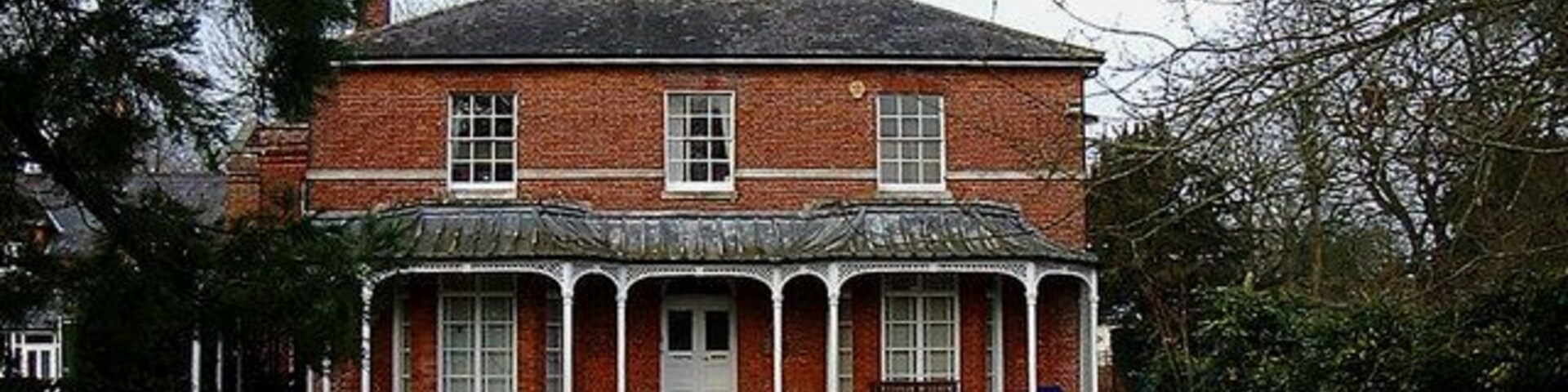 Grateley - Grateley House School (1) Another view of Grateley House School