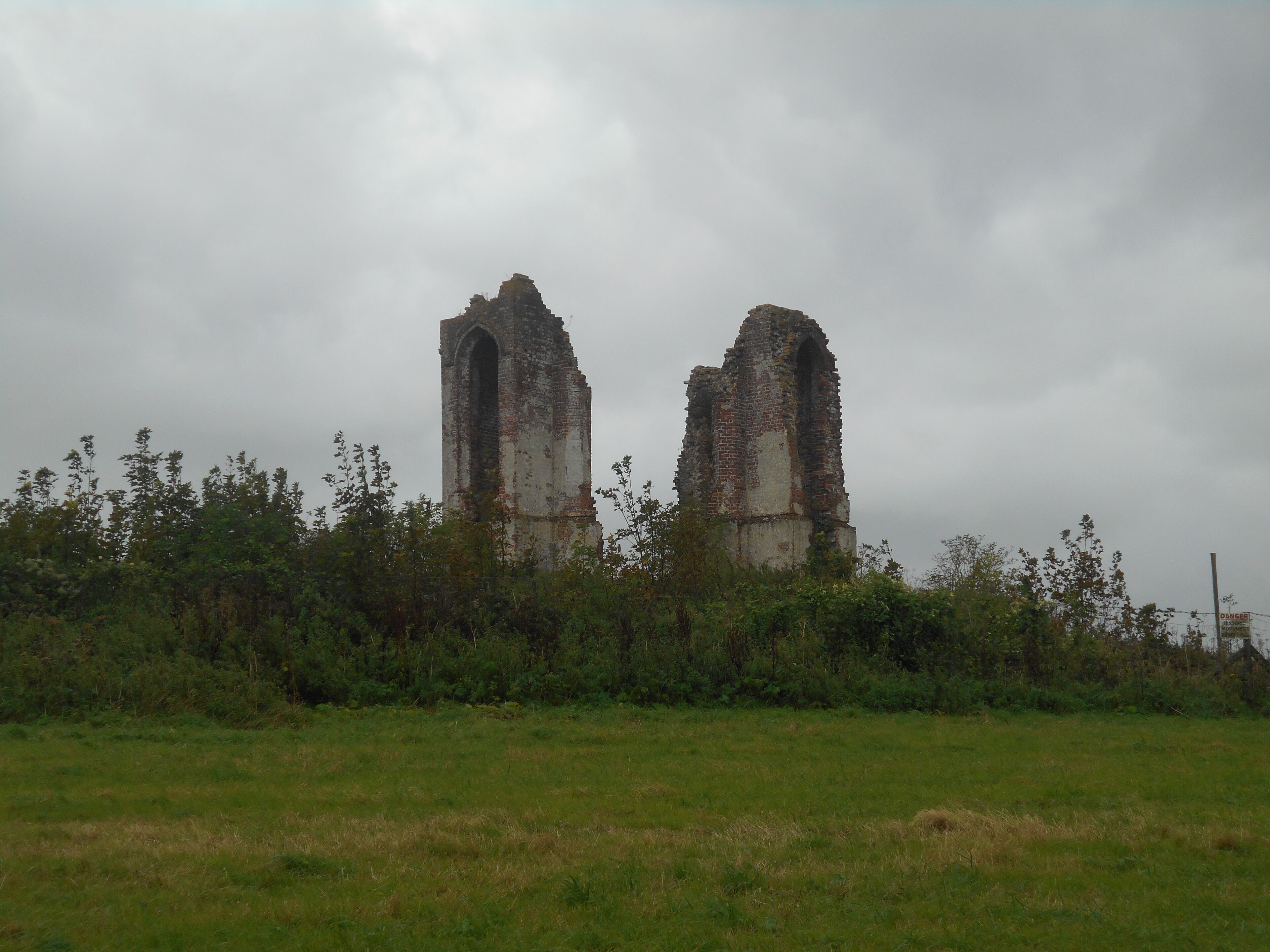 Ruins Of The Vandalian Tower, Up Park Wikidata has entry Q26637546 with data related to this item.