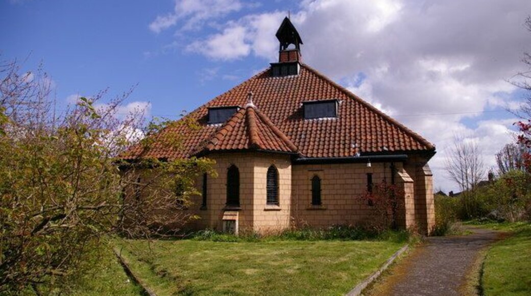 St Paul, Parkeston The neglected parish church in Parkeston, Essex.