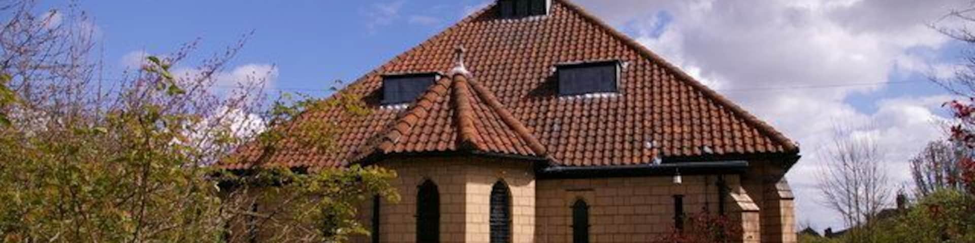 St Paul, Parkeston The neglected parish church in Parkeston, Essex.