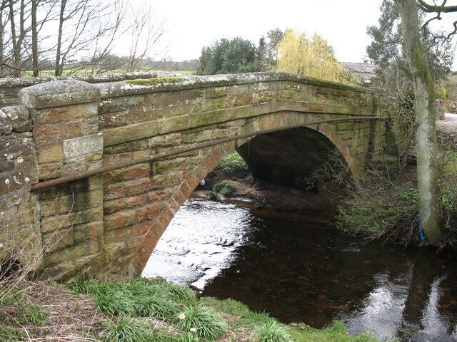 Bridge over the Laver A sandstone bridge carrying a road over the River Laver [pronounced with a long 'A' as in 'lather'] in Latherton. Two inscribed stones show that the bridge was rebuilt in 1923. The Laver is the main tributary of the Skell, the two small rivers uniting on the edge of Ripon before joining the Ure.