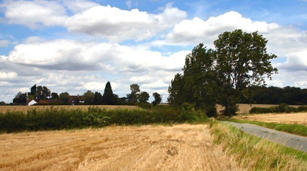 Crooks Hall, Boyton End This farm is situated at the end of a no through road.