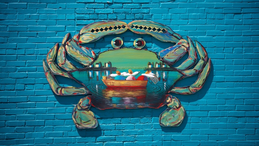 Downtown Cambridge featuring outdoor art