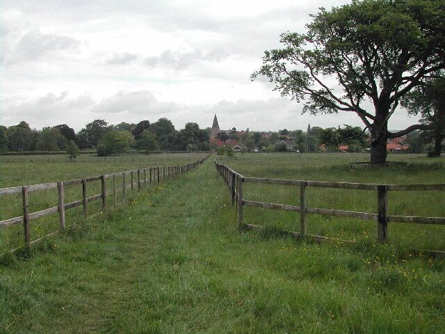 Farnsfield Meadows. entering the village from the south on the Robin Hood Way