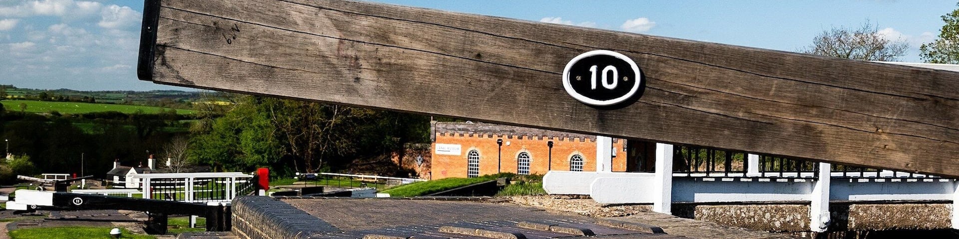 Foxton Locks are looking great after recent works.
This is such a great location with a great museum, the site of the inclined plane.
There are a lot of places to get food and drink and take sight seeing trip on a narrow boat.