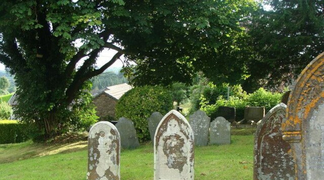 St. James's churchyard Reynalton