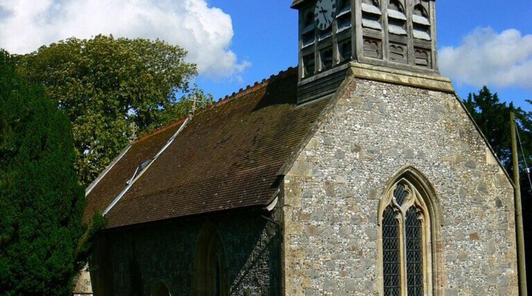 St Andrew's church, Wootton Rivers I haven't found out much about the church other than the history of the unusual clock, noted elsewhere. This is the church's website http://www.pewswan.org.uk/churchpage.php?CHURCH=wootonrivers