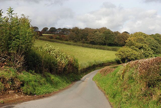 Minor road near Bwlchbychan