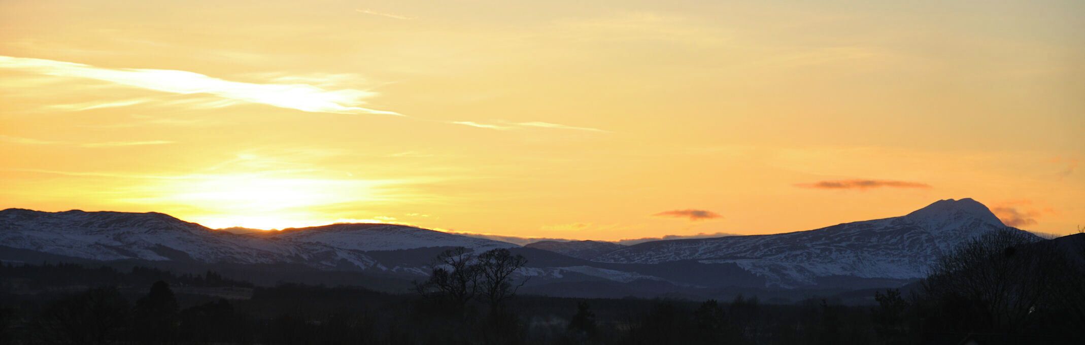 Sunset over Ben Lomond from the Hedges Walk
