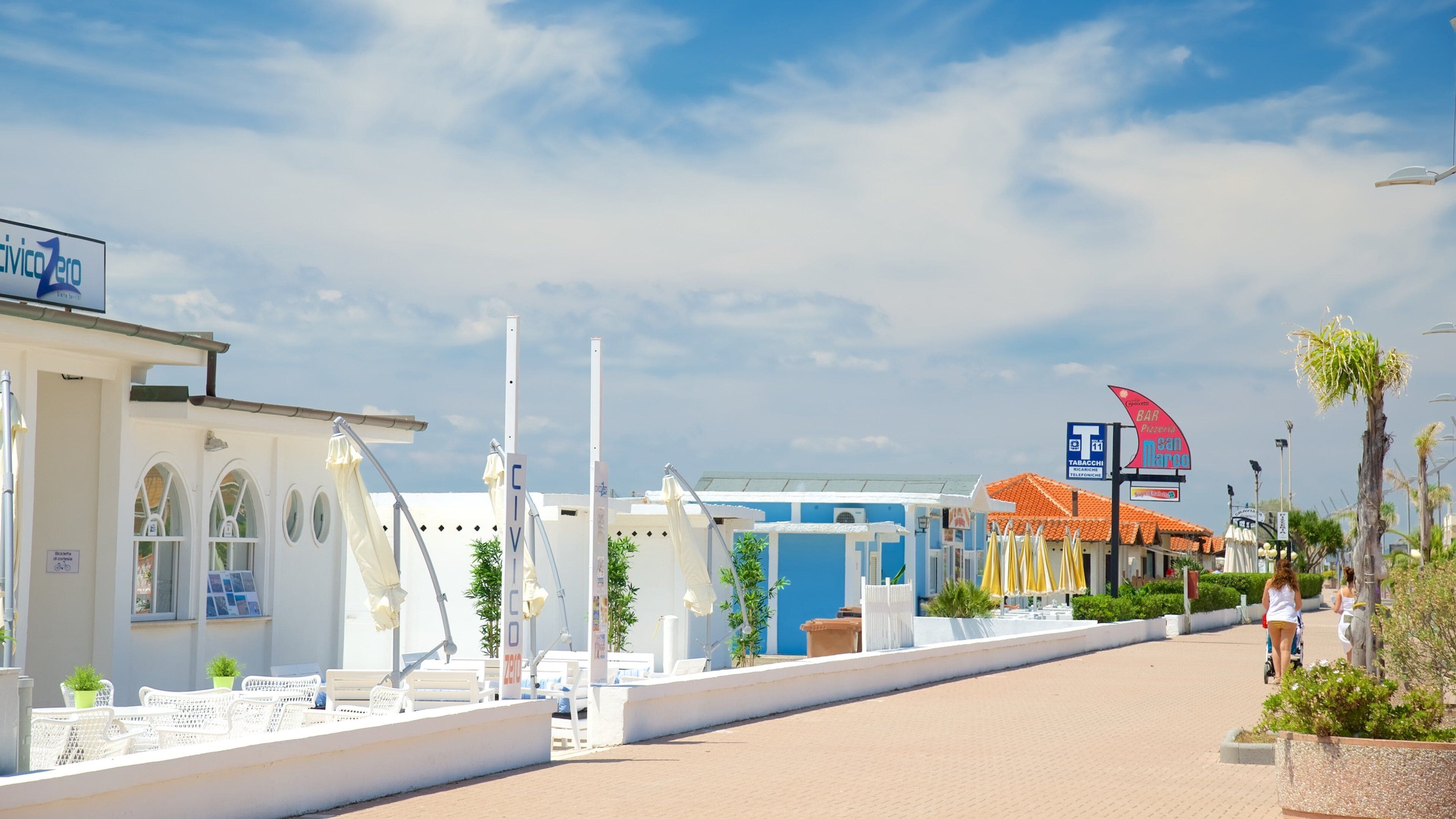 Tarquinia das einen Hotel und Küstenort