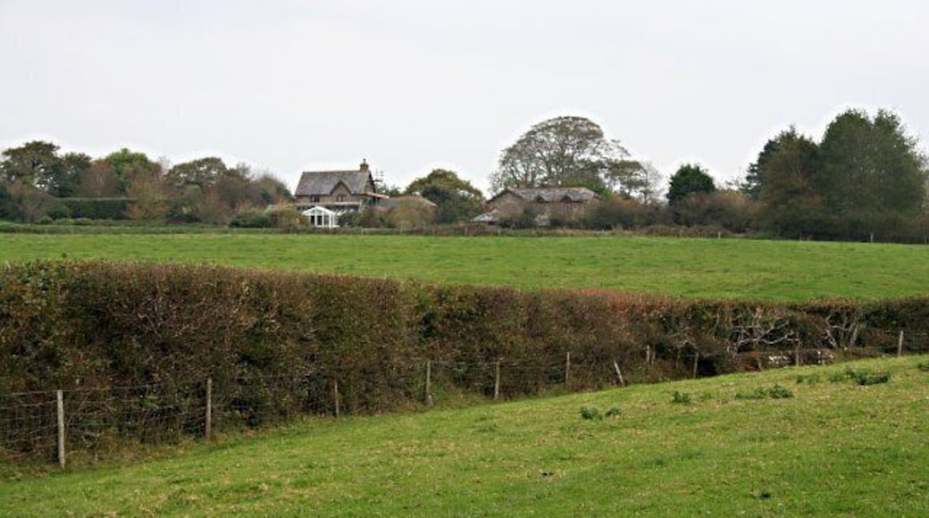 Lower Manaton Farm