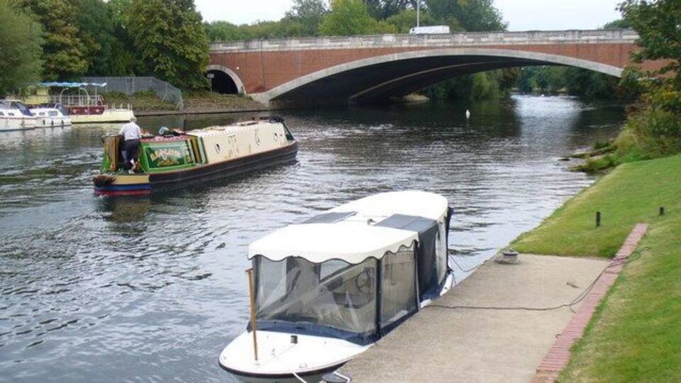 Runnymede Bridge Sweeping arched bridge spanning the Thames just downstream from Bell Weir Lock. http://www.egham.co.uk/