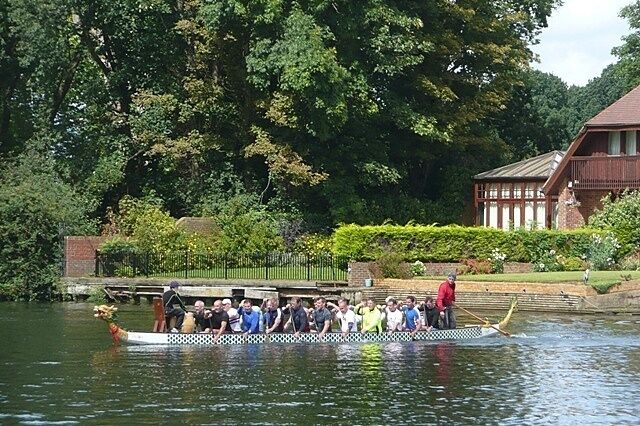 Dragon boat practice This boat was practising for a forthcoming Dragon Boat event.