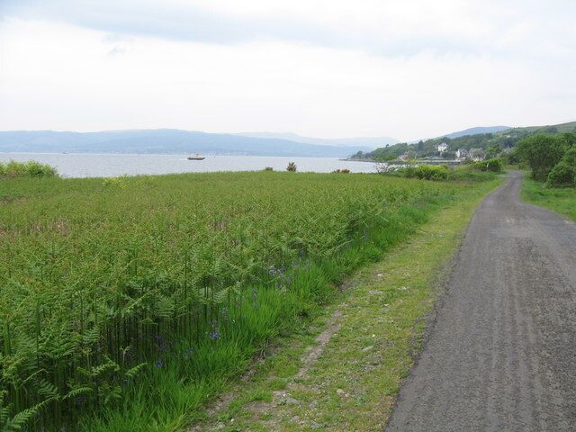 Shore road, Kilcreggan Seabus headind for Kilcreggan pier.
