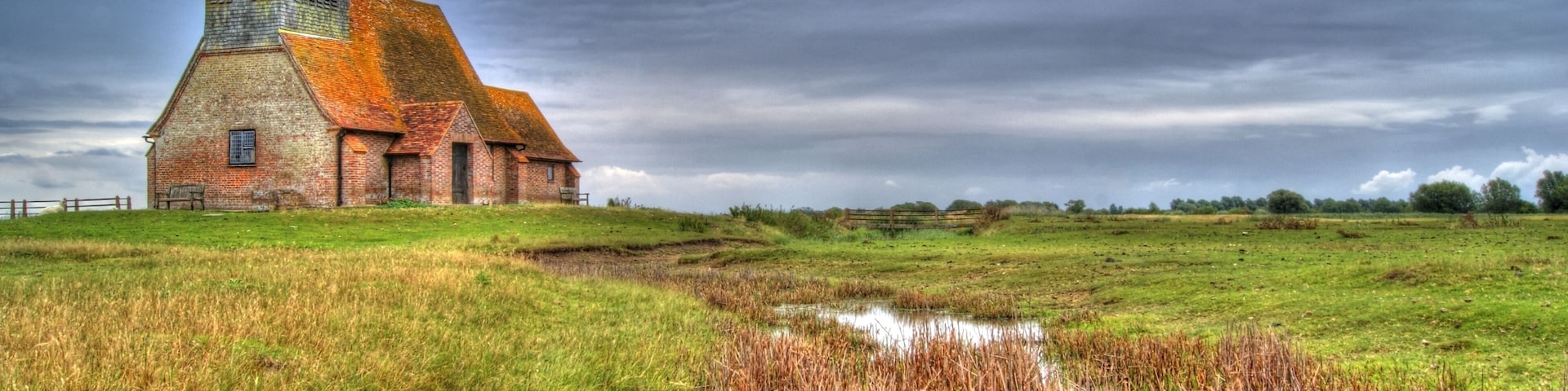 Church of St Thomas a Becket and mounting block attached