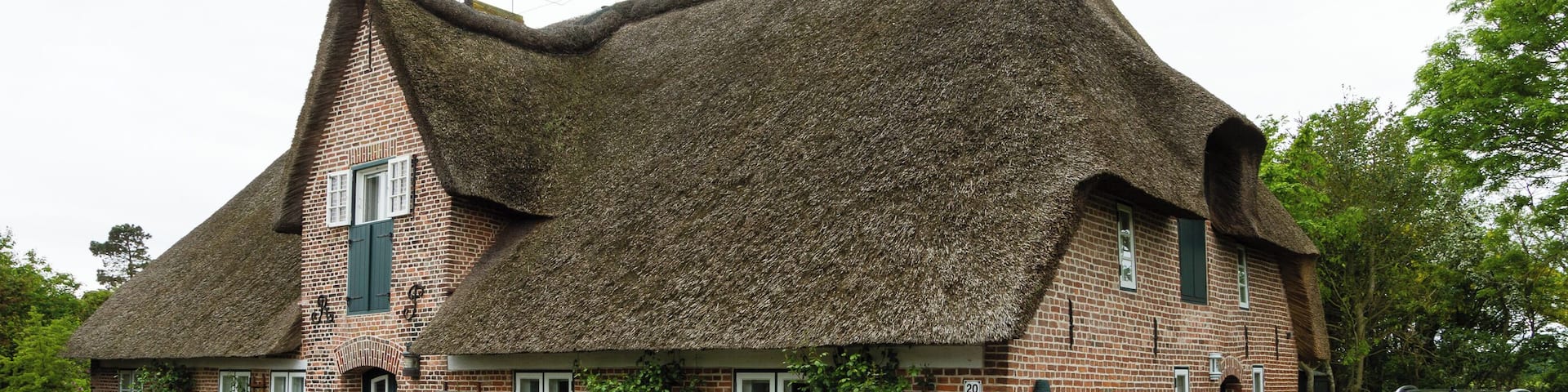 Designation: Uthland-Frisian house Location: Guatingwai House number: 20 Place: Goting, Municipality Nieblum, Collective municipality Föhr-Amrum, District Nordfriesland, Schleswig-Holstein, Federal Republic of Germany Object identification: 5188