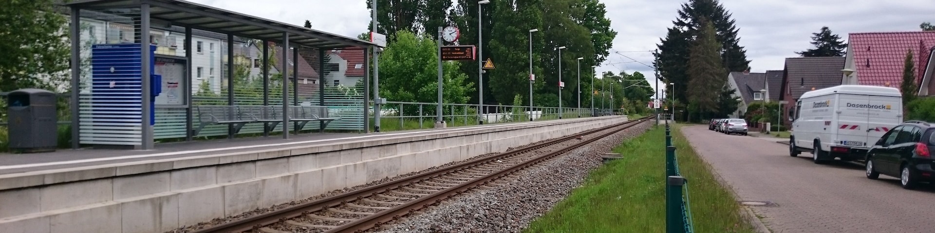 Haltepunkt Bremen Kreinsloger der Farge-Vegesacker Eisenbahn, bedient von der RS1