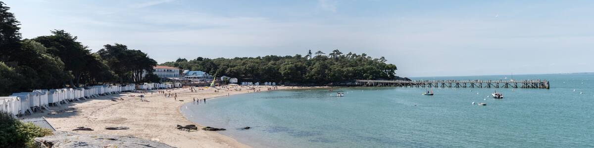 Plage du Bois de la Chaise sur l'île de Noirmoutier en Vendée