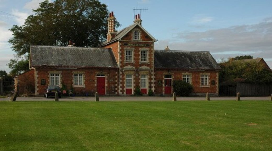 Prince of Wales, Corse/Staunton The Prince of Wales public house in Corse/Staunton owes its unusual appearance to the fact that it was built as a Chartist School.