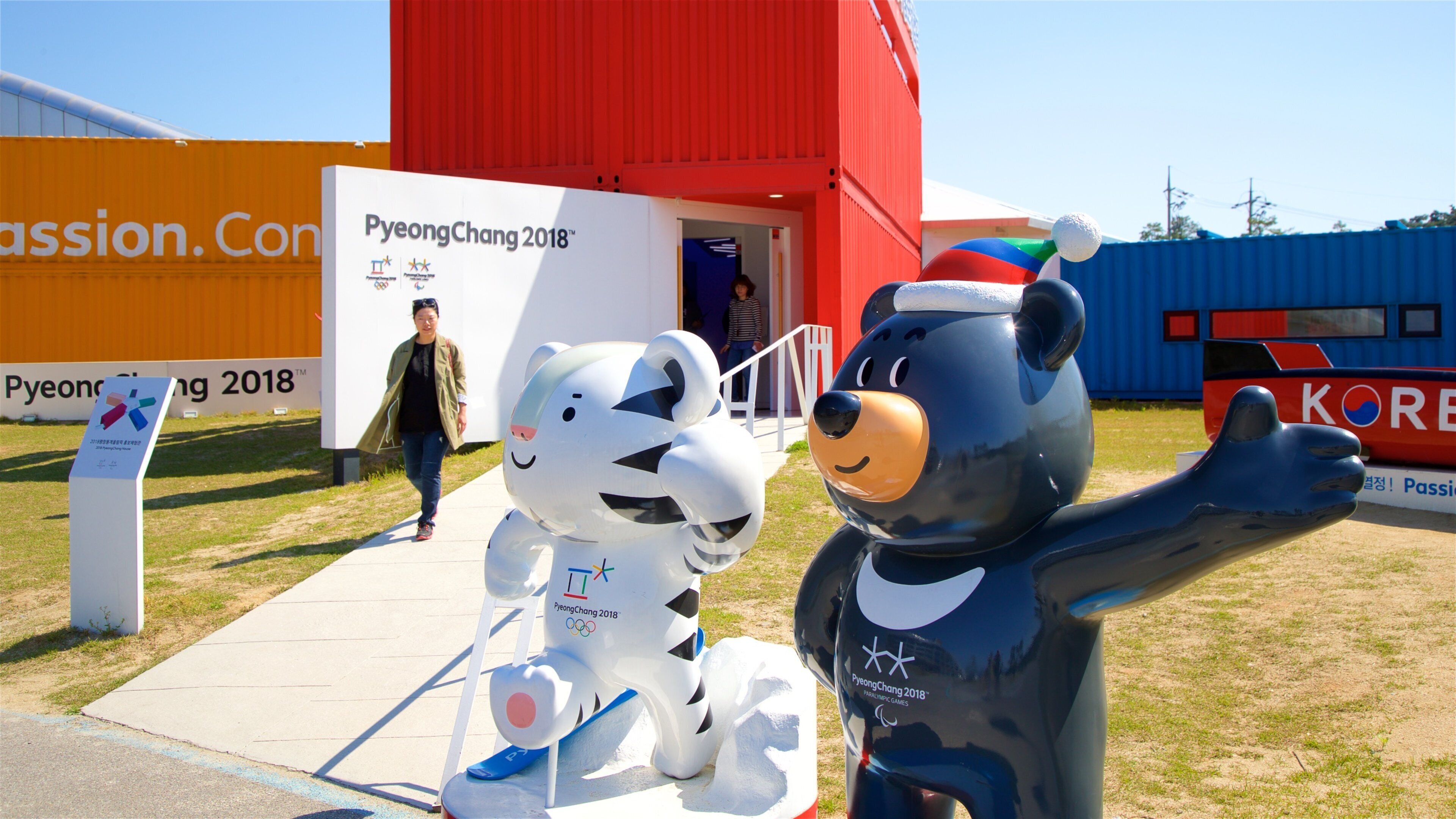 Pyeongchang featuring outdoor art