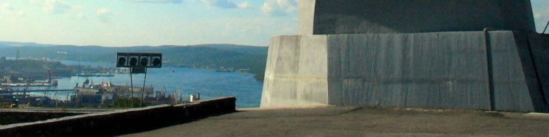 WWII Memorial overlooking Murmansk harbour
#StunningStructures