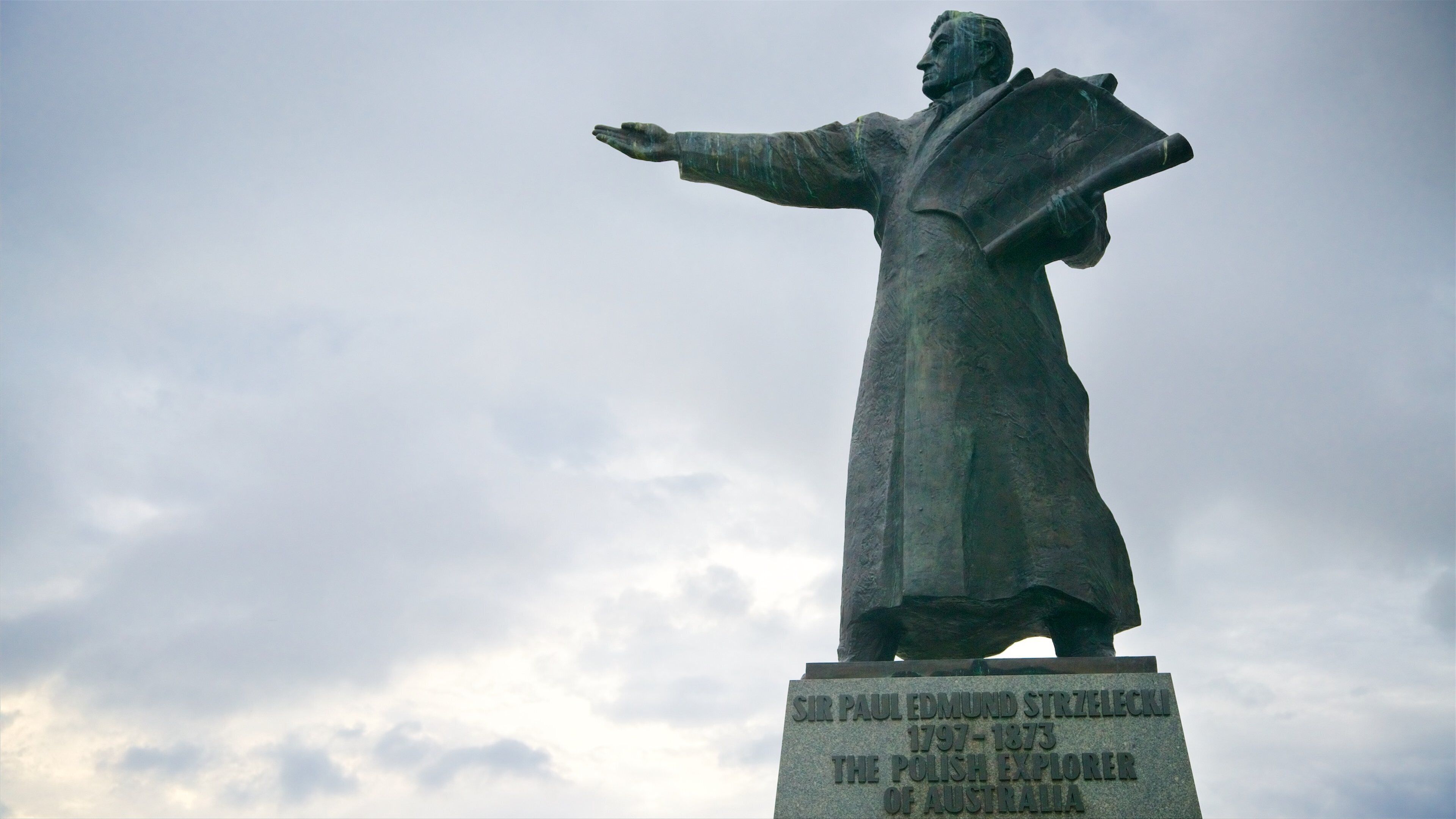 진다바인 을 특징 기념물