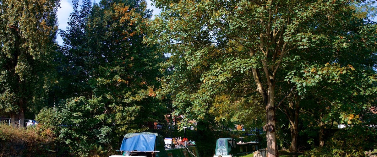 Bridgewater Canal showing a river or creek
