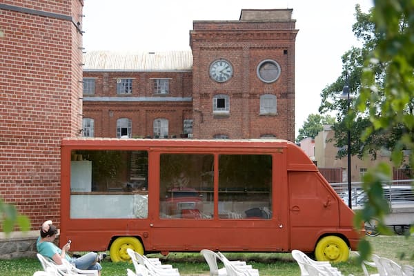 Leipziger Baumwollspinnerei featuring outdoor art