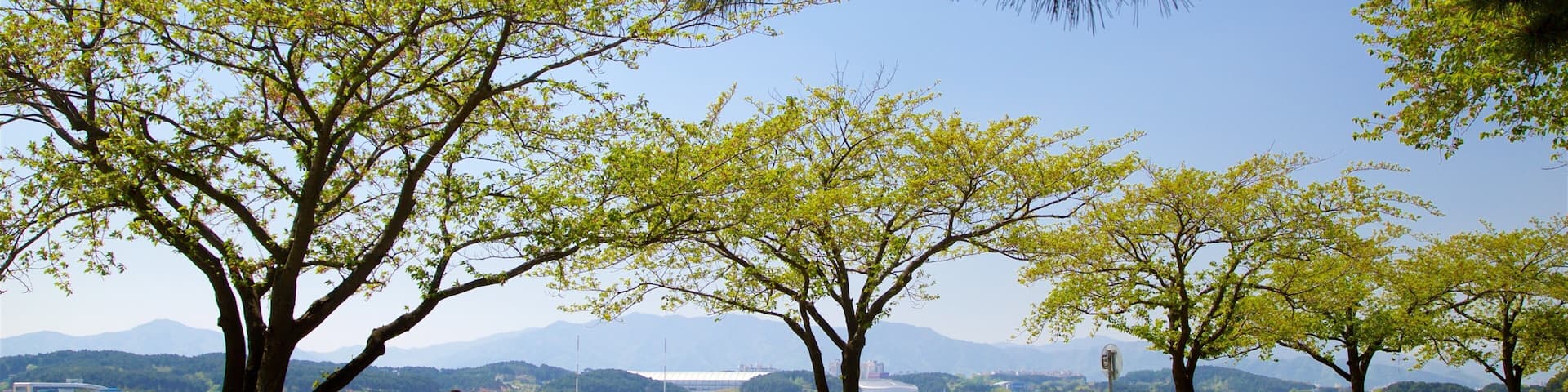 Pyeongchang mettant en vedette un lac ou un point dâeau