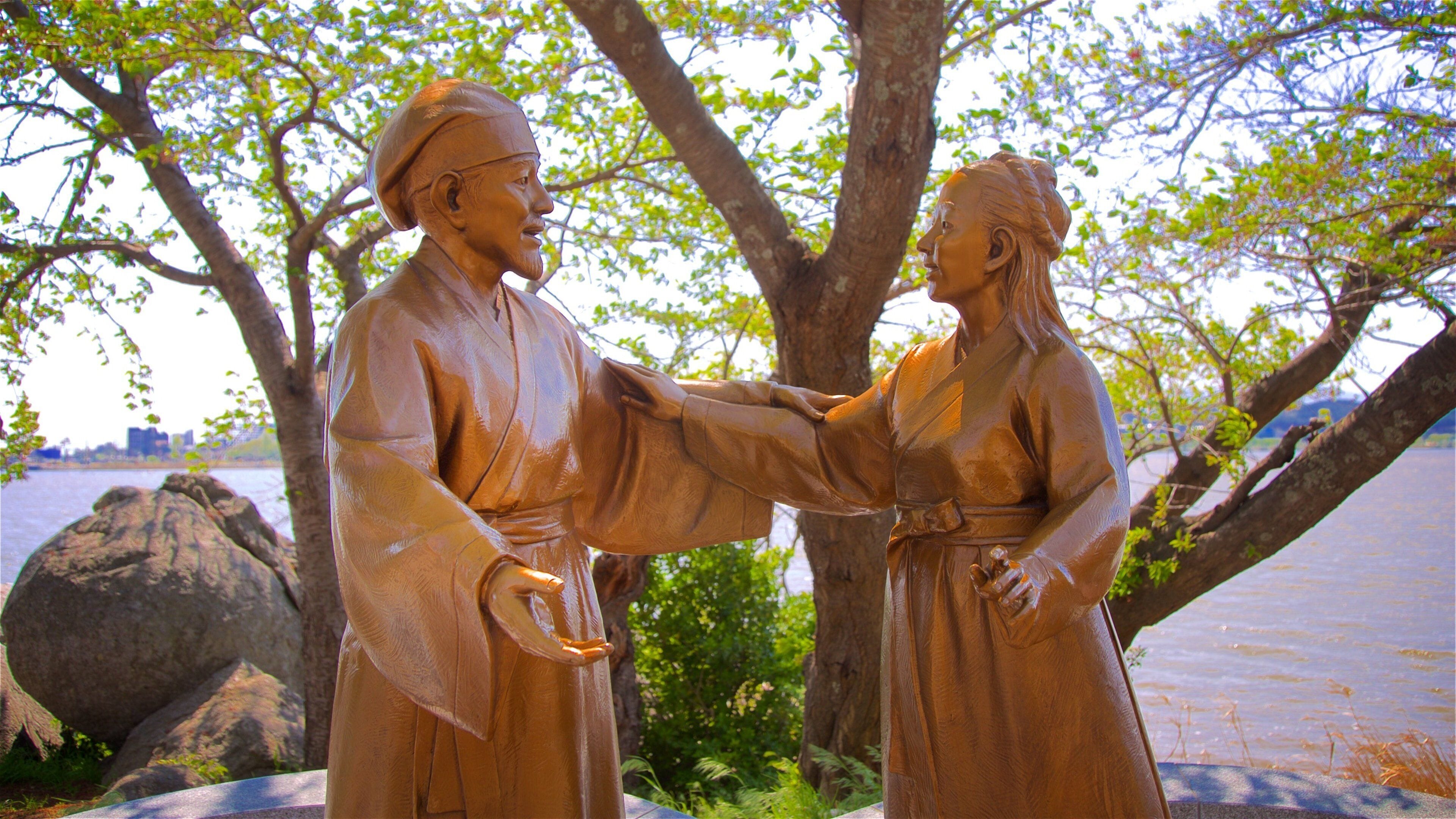Pyeongchang fasiliteter samt statue eller skulptur