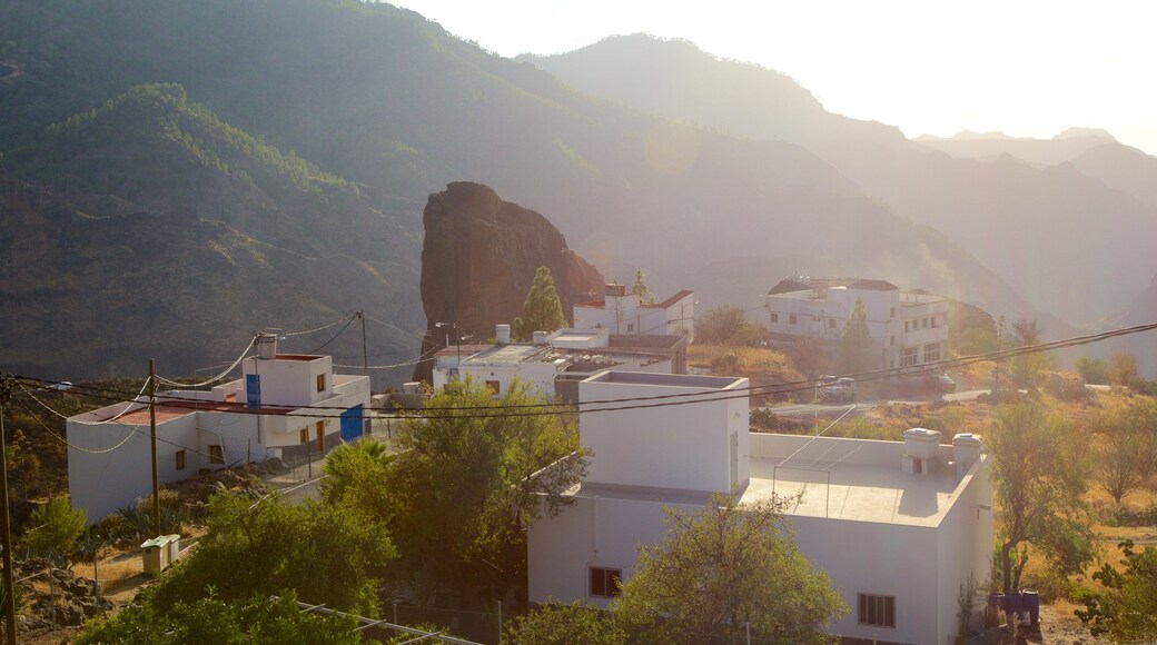 Gran Canaria presenterar en liten stad eller by