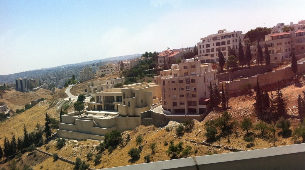 Coming into this city was breathtaking. The city goes on for miles.