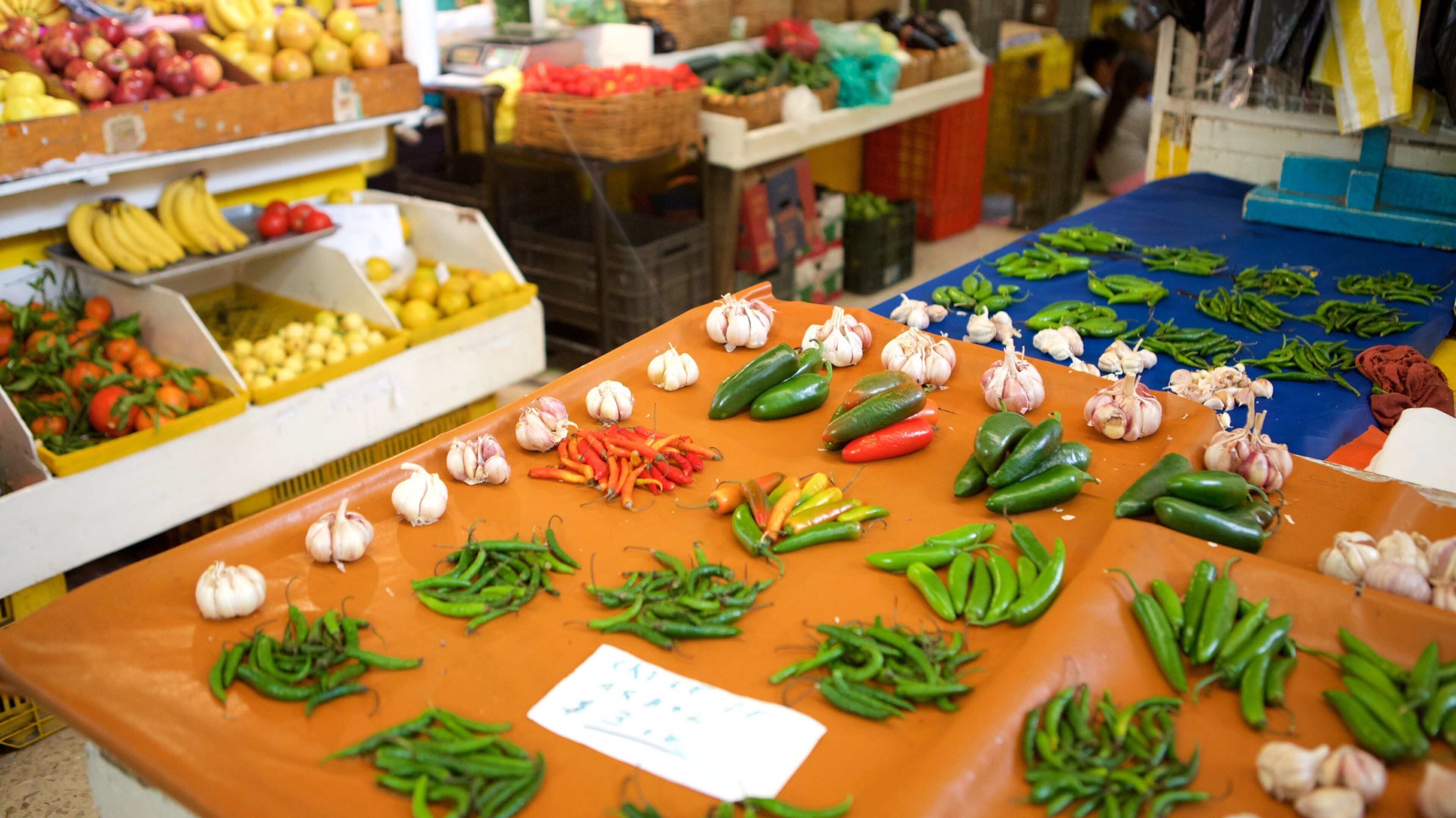 Ciudad de México ofreciendo comida y mercados