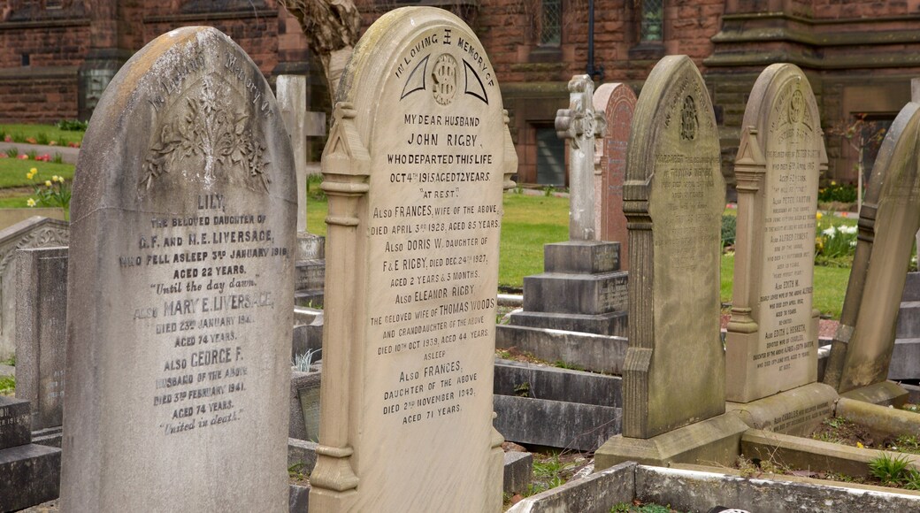 Liverpool featuring a cemetery