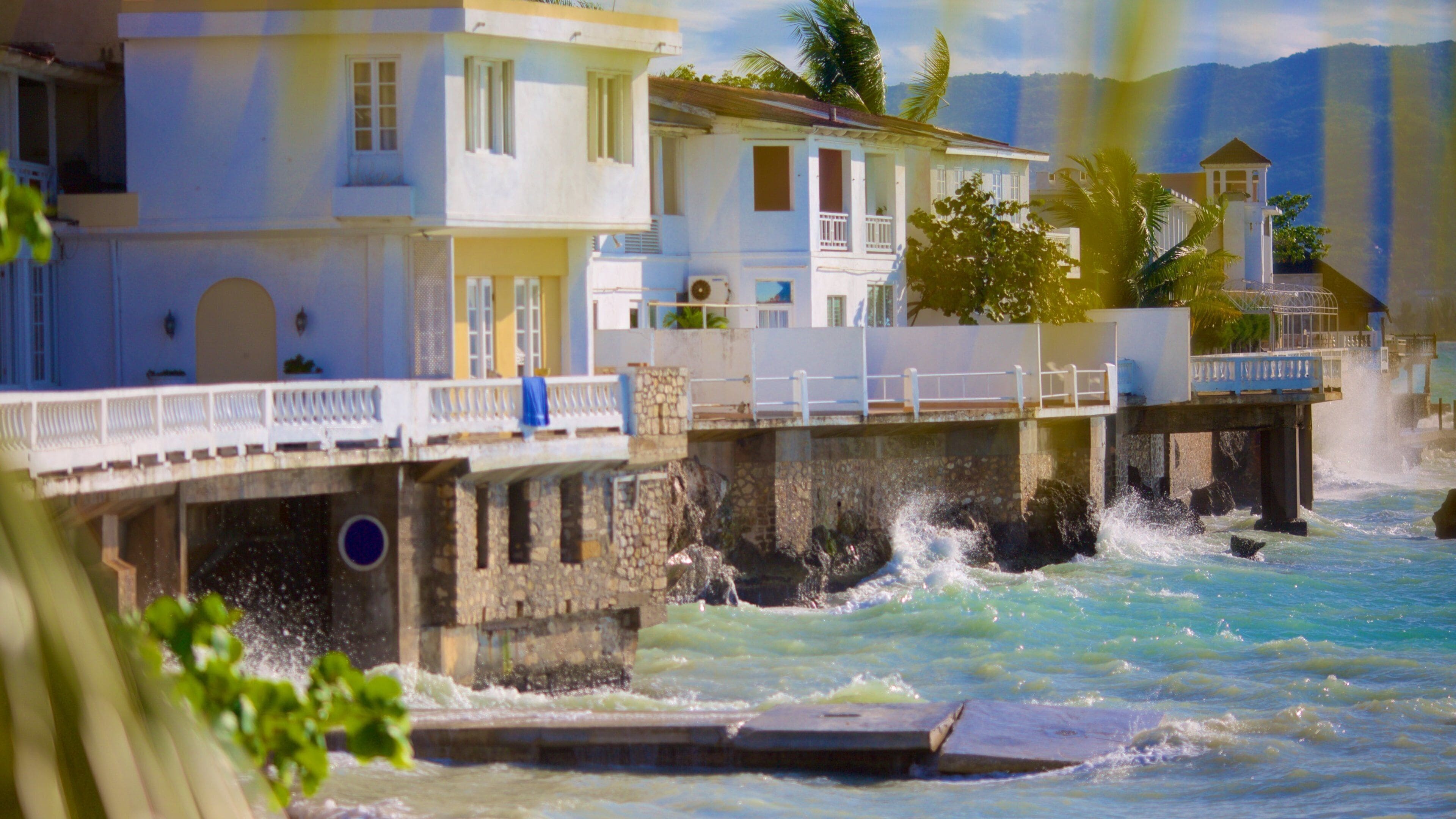 Doctor\'s Cave Beach