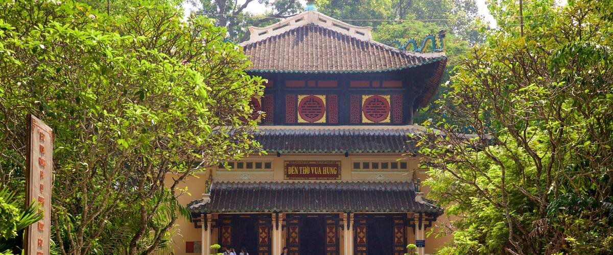 Ho Chi Minh City featuring a temple or place of worship