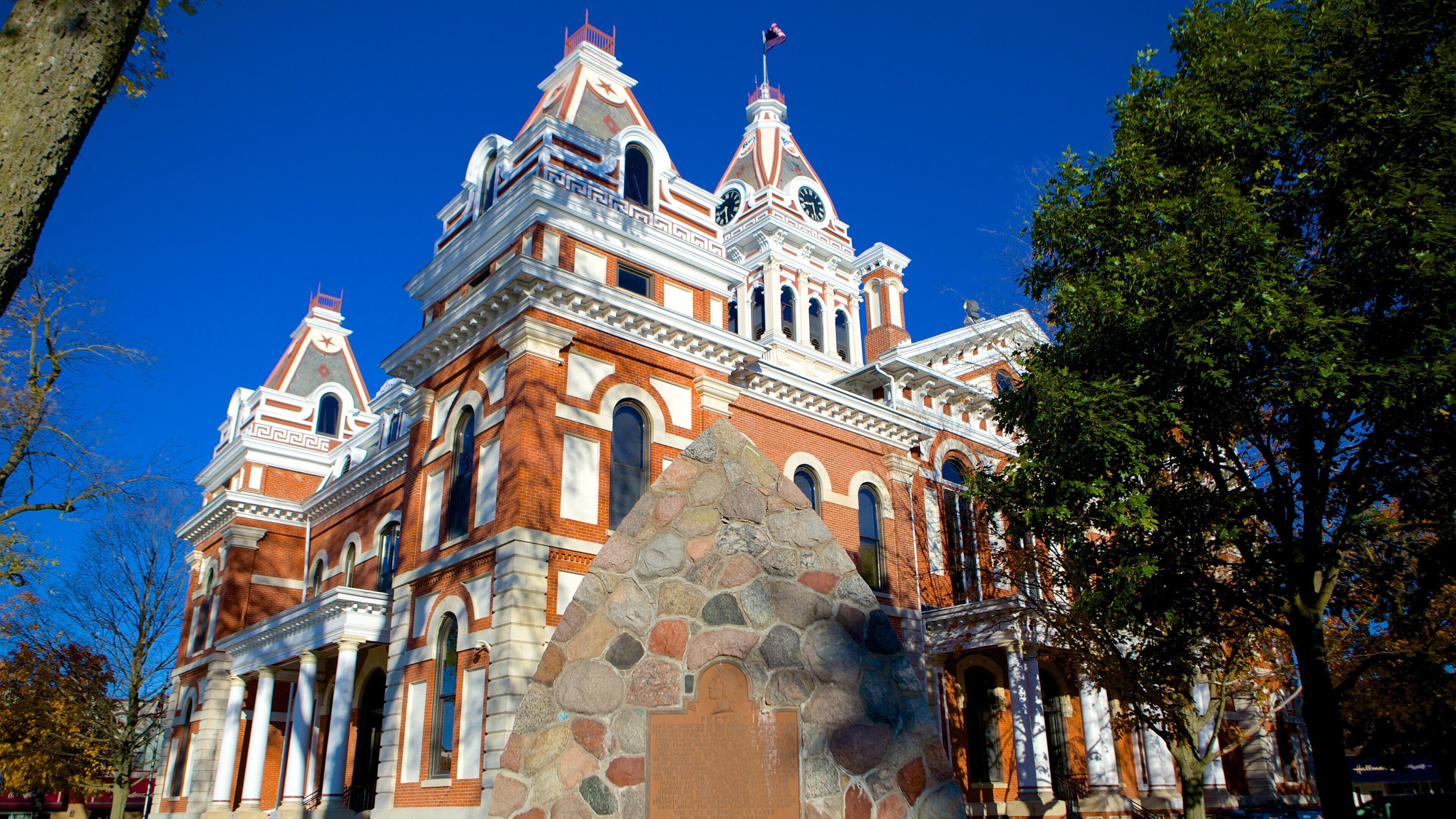 Livingston County Courthouse