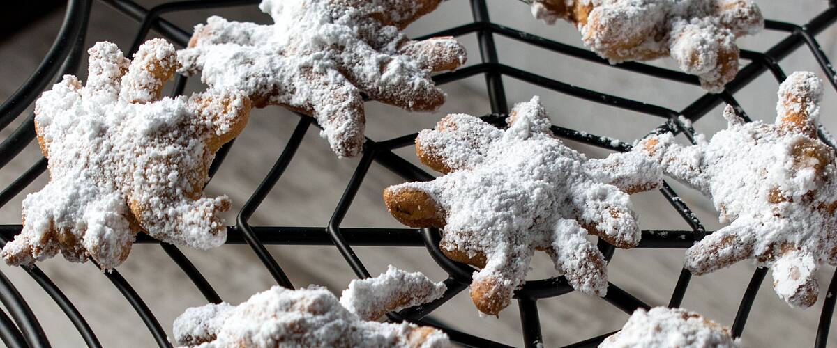 halloween spider beignets