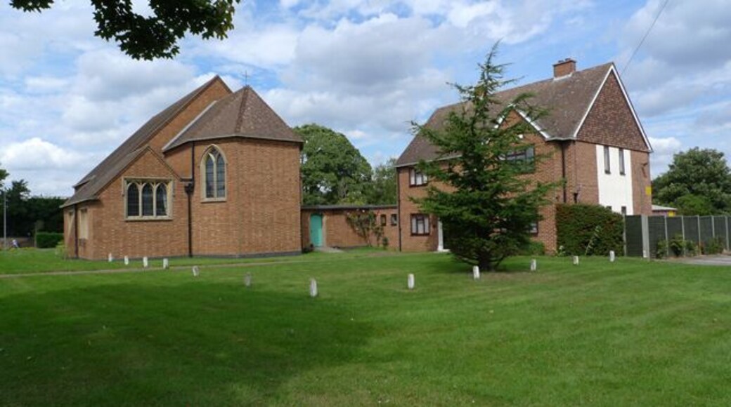 St. Thomas Aquinas, Fenny Stratford, Milton Keynes The Catholic Church and Presbytery in Sycamore Avenue was built in 1956.