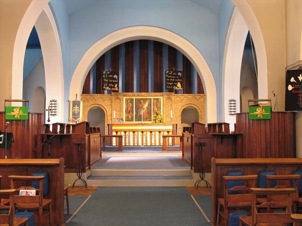 St Laurence, Donington Avenue, Barkingside - Chancel