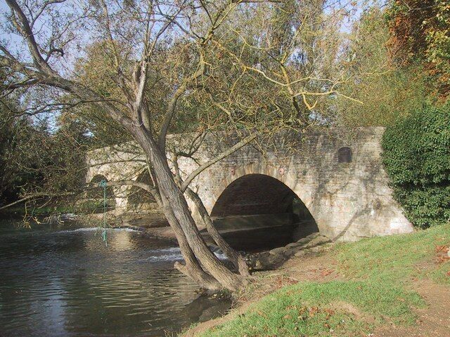 "Toll Bridge" carrying Godstow Road over the Mill Stream at Lower Wolvercote, Oxfordshire