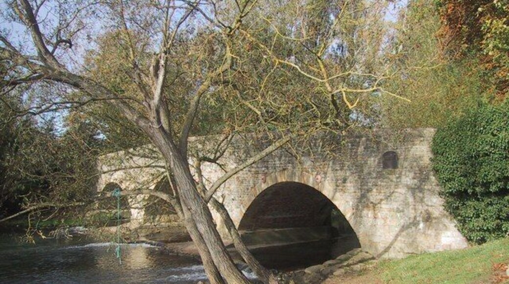 "Toll Bridge" carrying Godstow Road over the Mill Stream at Lower Wolvercote, Oxfordshire