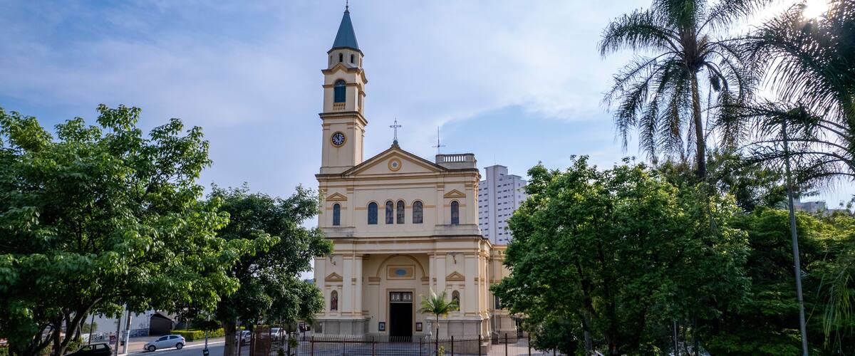 Largo da Matriz. Church in the neighborhood of the Freguesia Do O. In São Paulo, SP