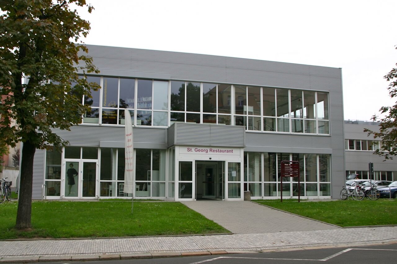 Das Klinikum St. Georg ist das älteste und nach den Universitätskliniken zweitgrößte Krankenhaus in Leipzig.