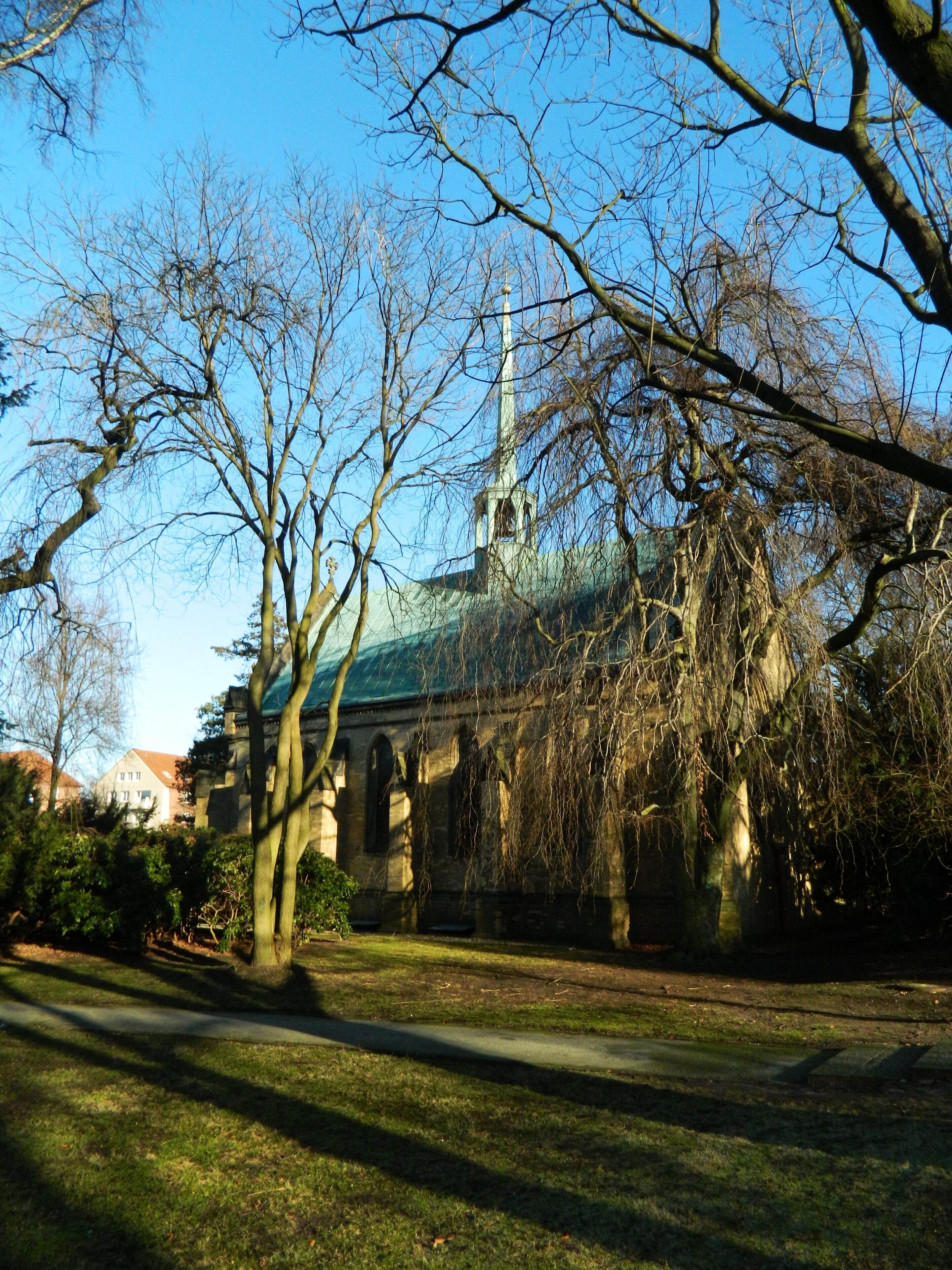 Osterkirche (seitenansicht)