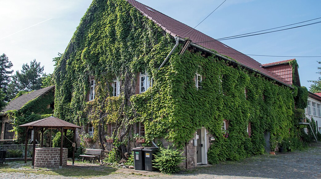 Denkmalgeschütztes Gebäude in Darmstadt-Eberstadt, Mühltalstraße 57, ehemalige Obere Wiesenmühle