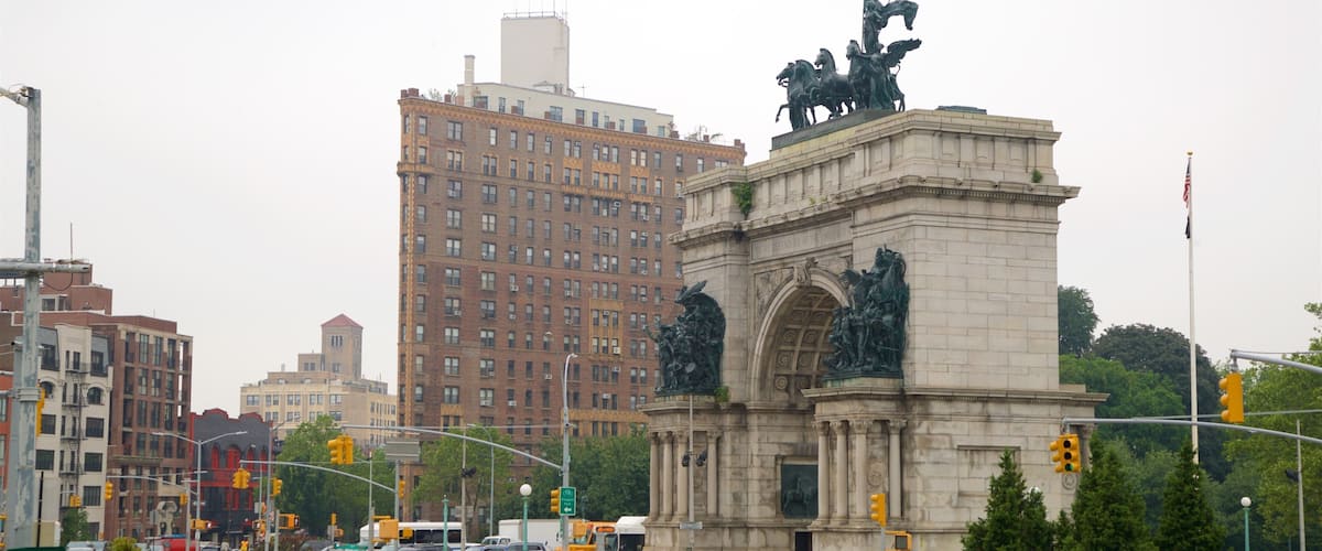 Soldiers and Sailors Memorial Arch